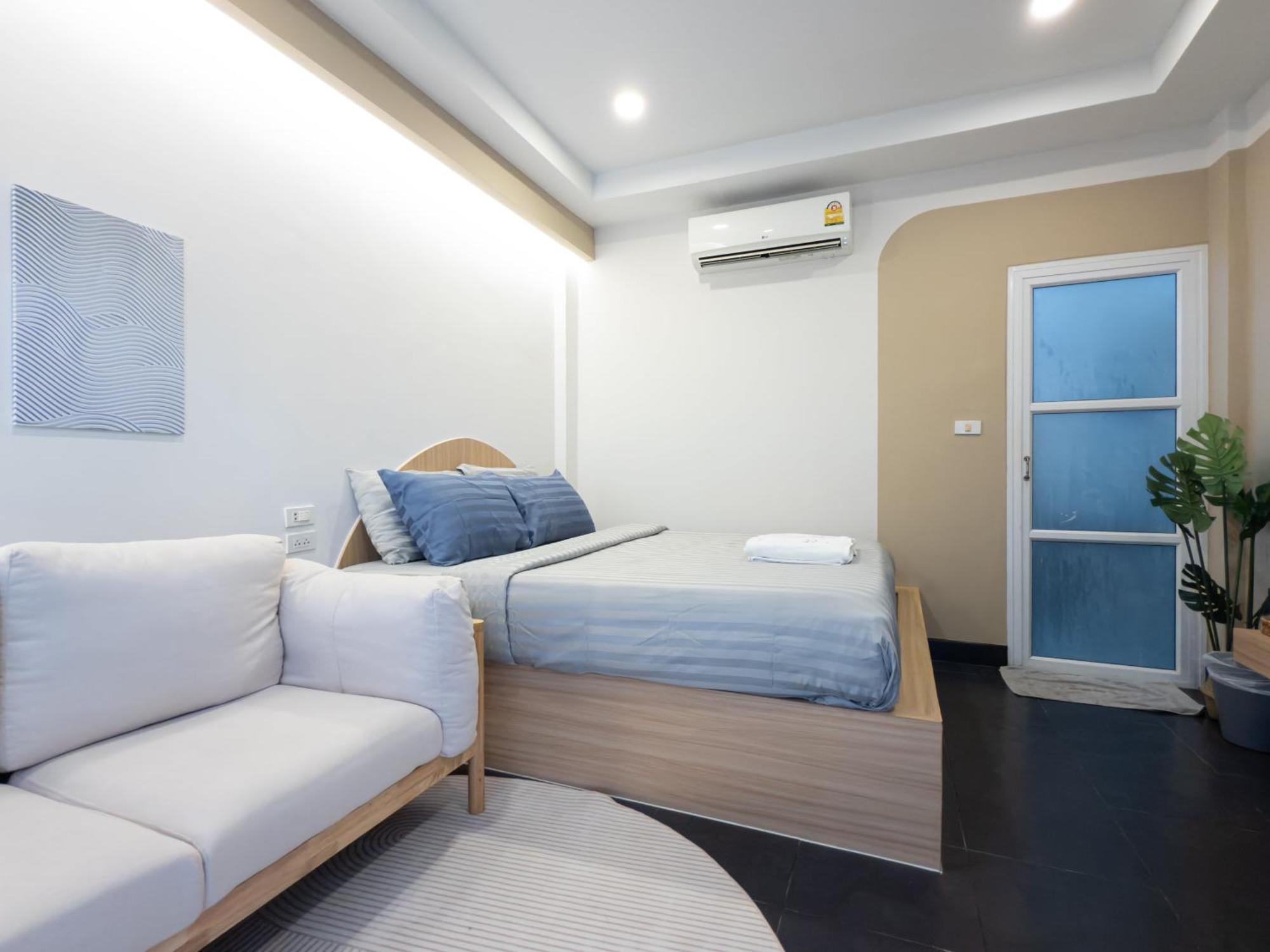 Hotel The Seathru Koh Larn Pattaya Exterior foto